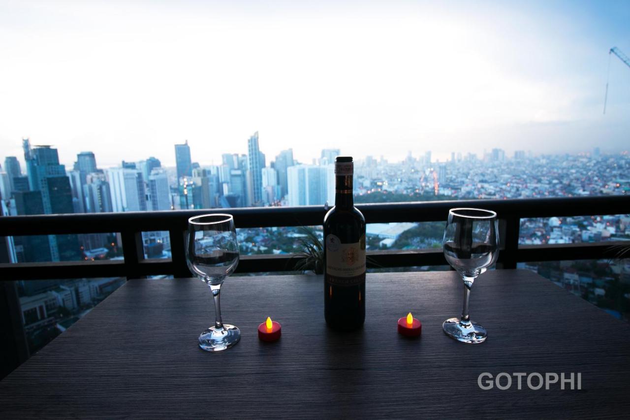 The Gramercy Residences Manila Bilik gambar